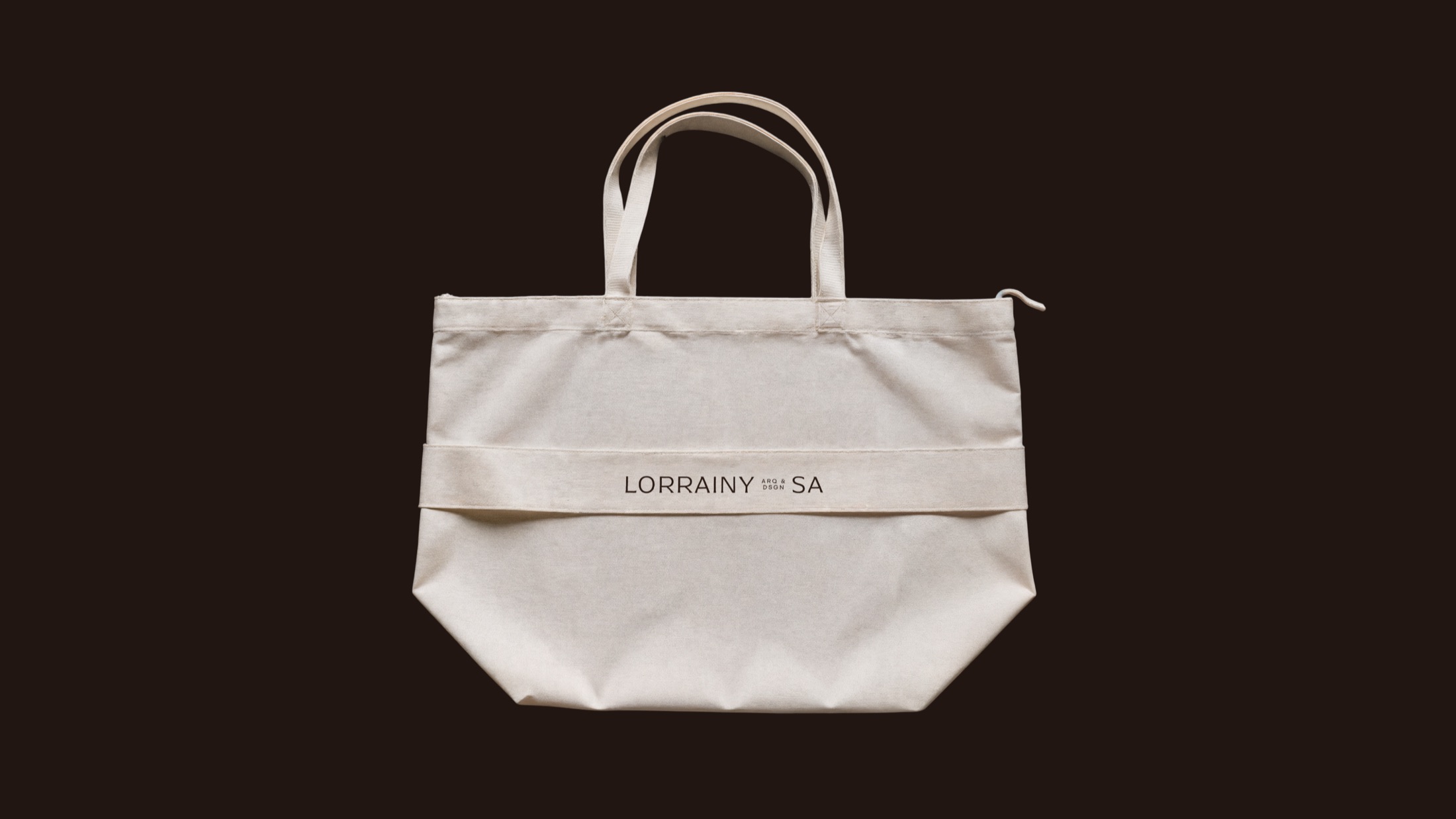 Tote bag with the brand