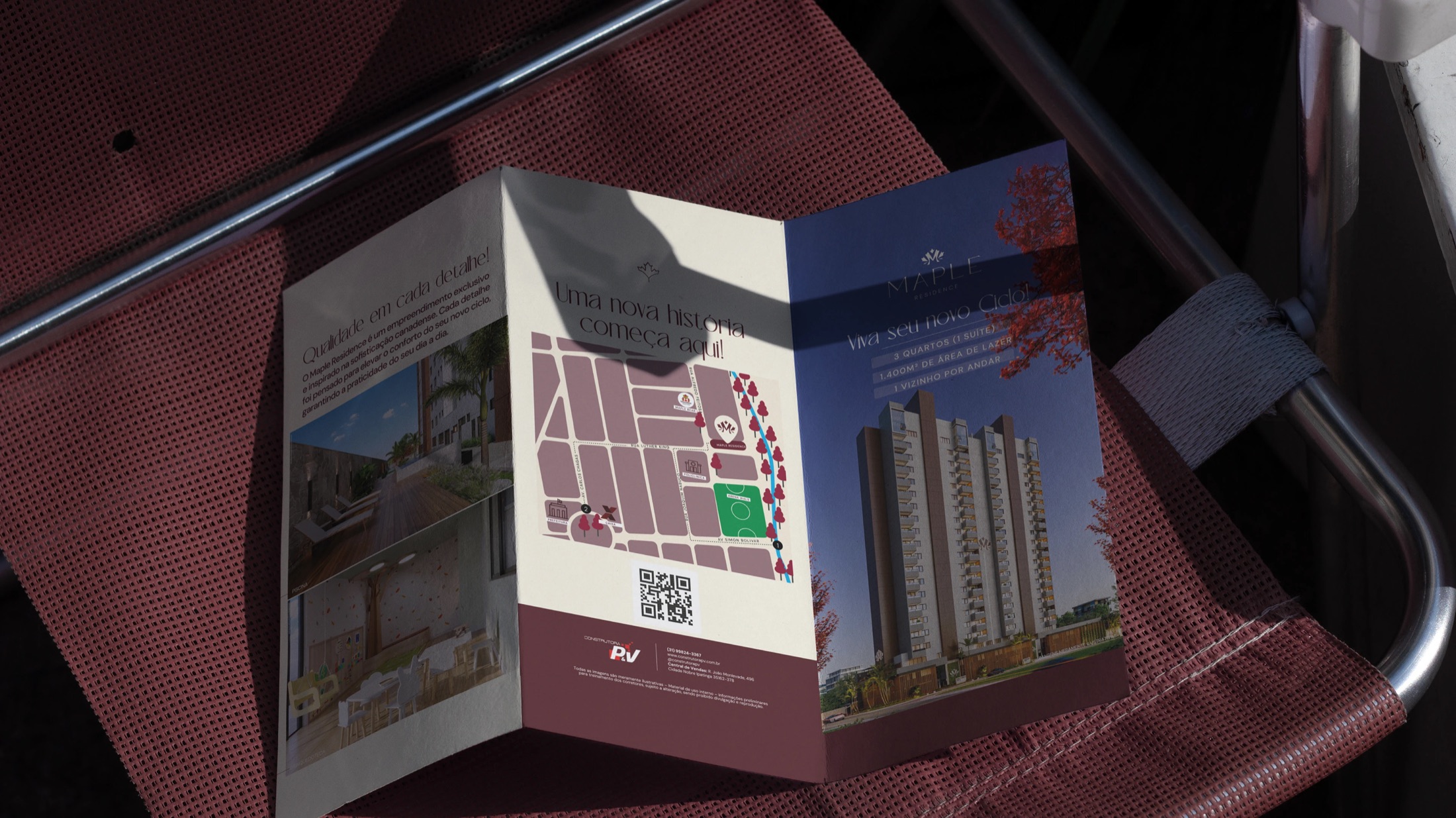 Mapa e folder do empreendimento